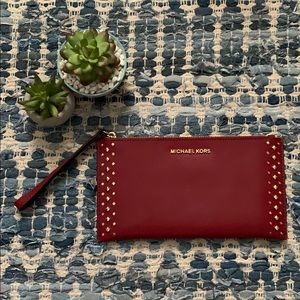Michael Kors wristlet